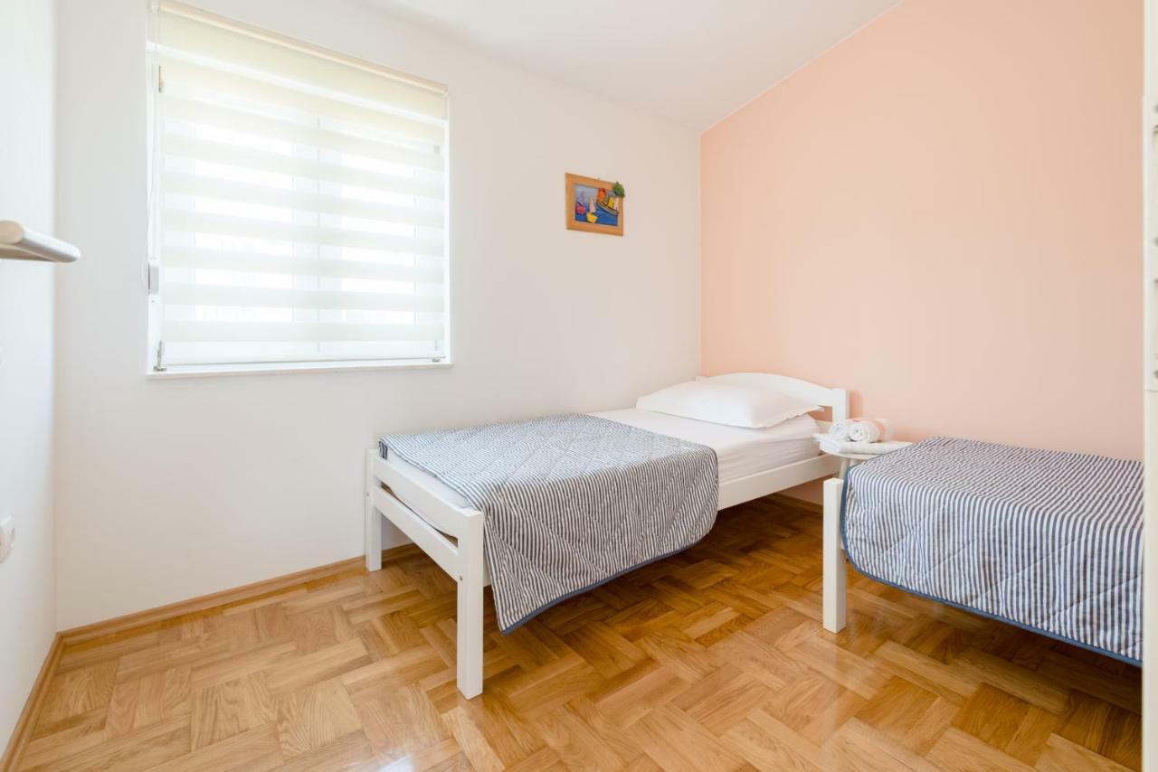 Apartment Sun & Sea สปลิท ภายนอก รูปภาพ